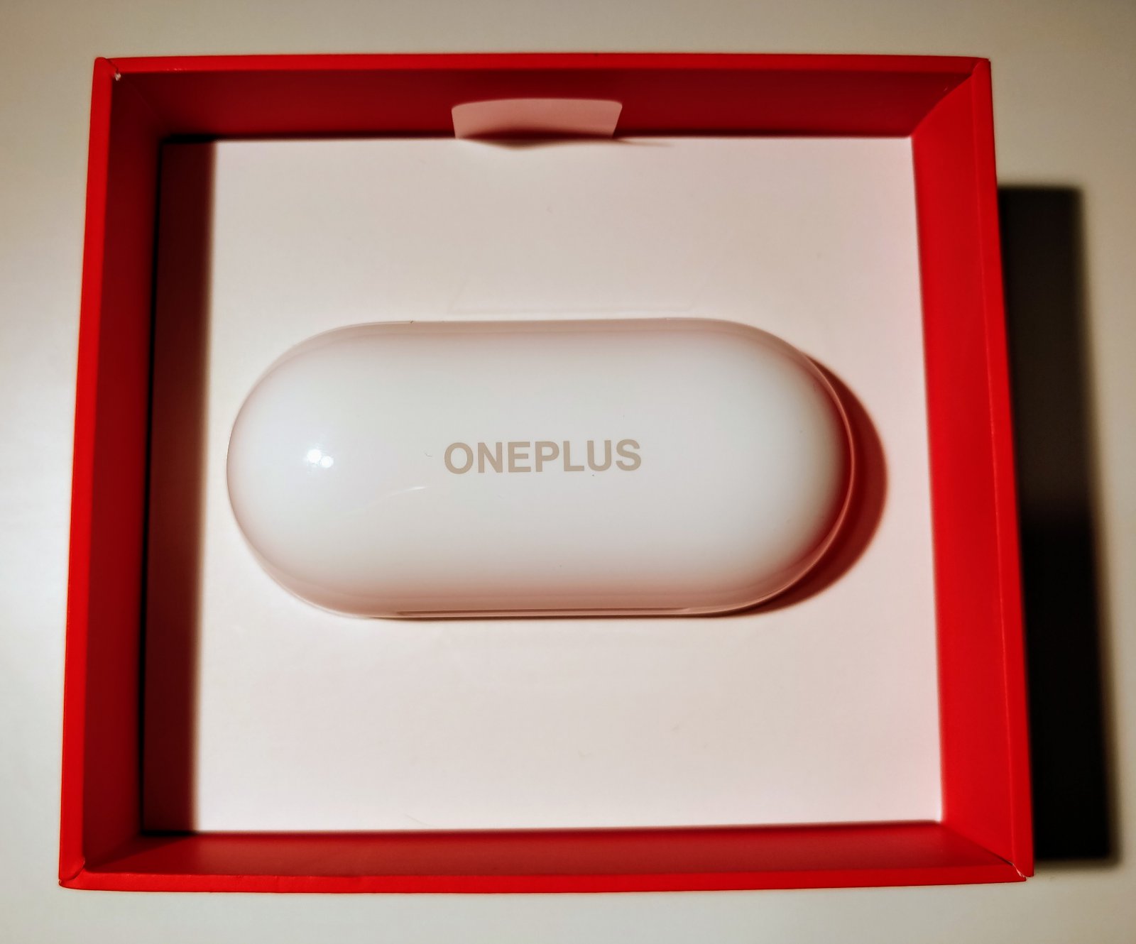 OnePlusBudsZ-Box01.jpg