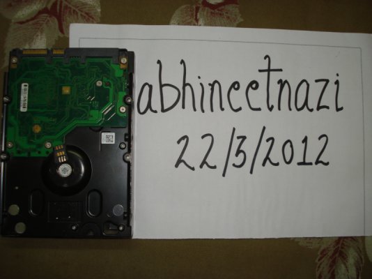 Seagate_1TB_Back_small.jpg