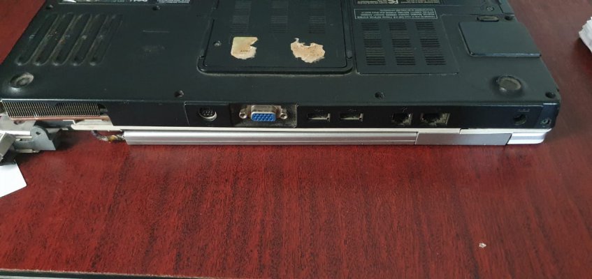 Inspiron 10.jpg