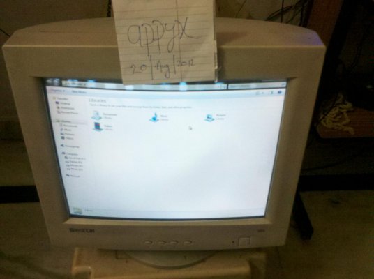 CameraZOOM-20120820191620399.jpg