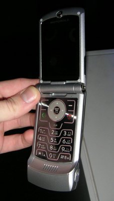 Moto-RAZR.JPG