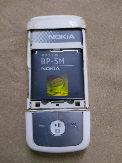 5700 B.jpg