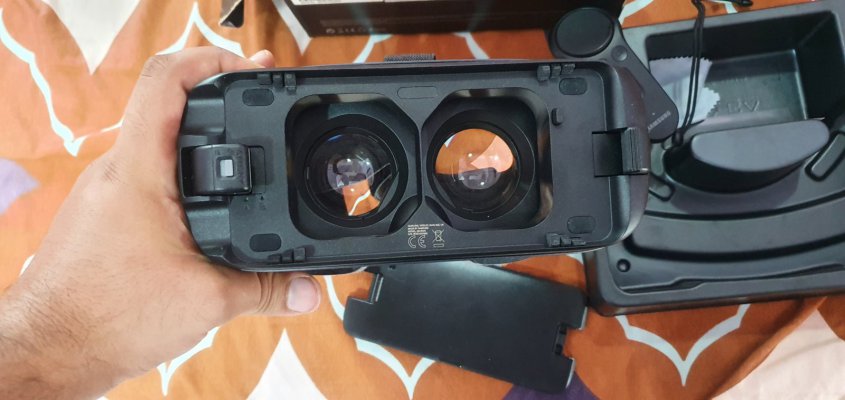 Gear VR6.jpg