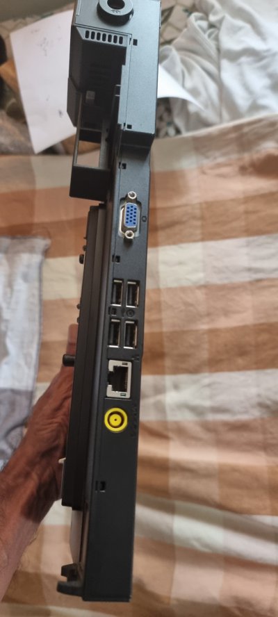 thinkpad dock - ports side.jpg