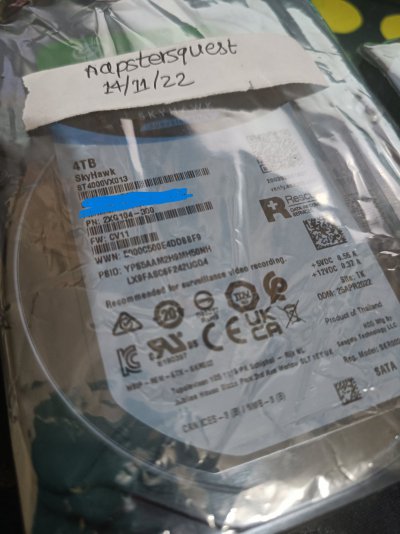 Seagate Skyhawk 4TB 1.jpg