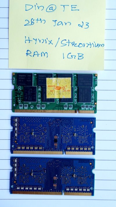 Hynix-RAM-1GB-2.jpg