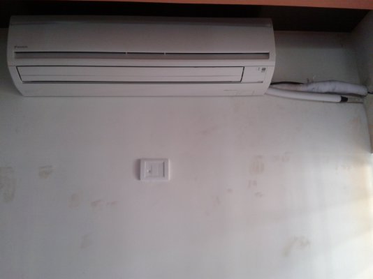 Daikin 1.9 tonne indoor.jpg