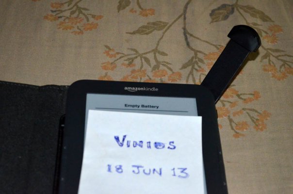 Kindle 3.JPG