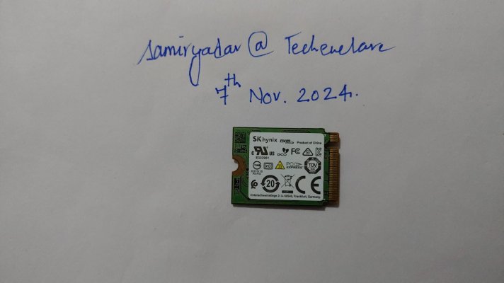 SkHynix 512GB SSD back.jpg