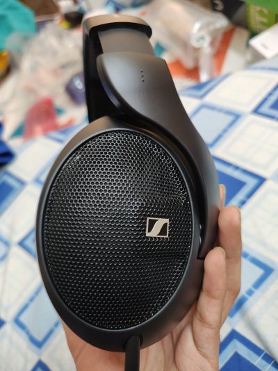 sennheiser 2.jpg