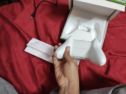 controller 2.jpeg