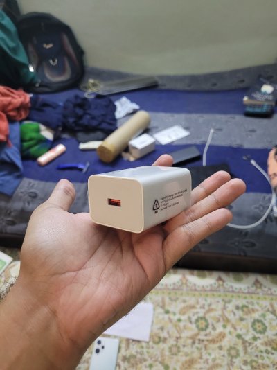 charger.jpg