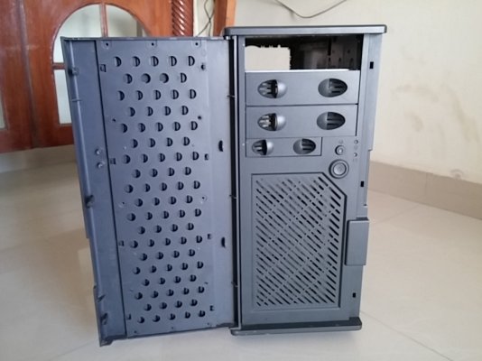case front panel open wo tag2.jpg