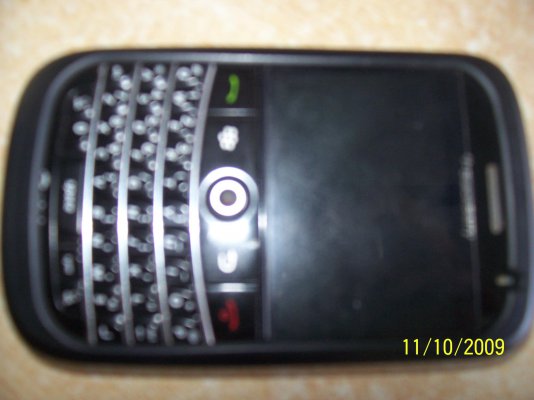 Blackberry bold 001.jpg