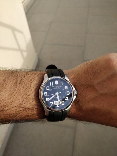 victorinox.jpg