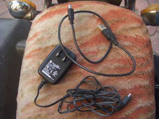 charger and usb.JPG