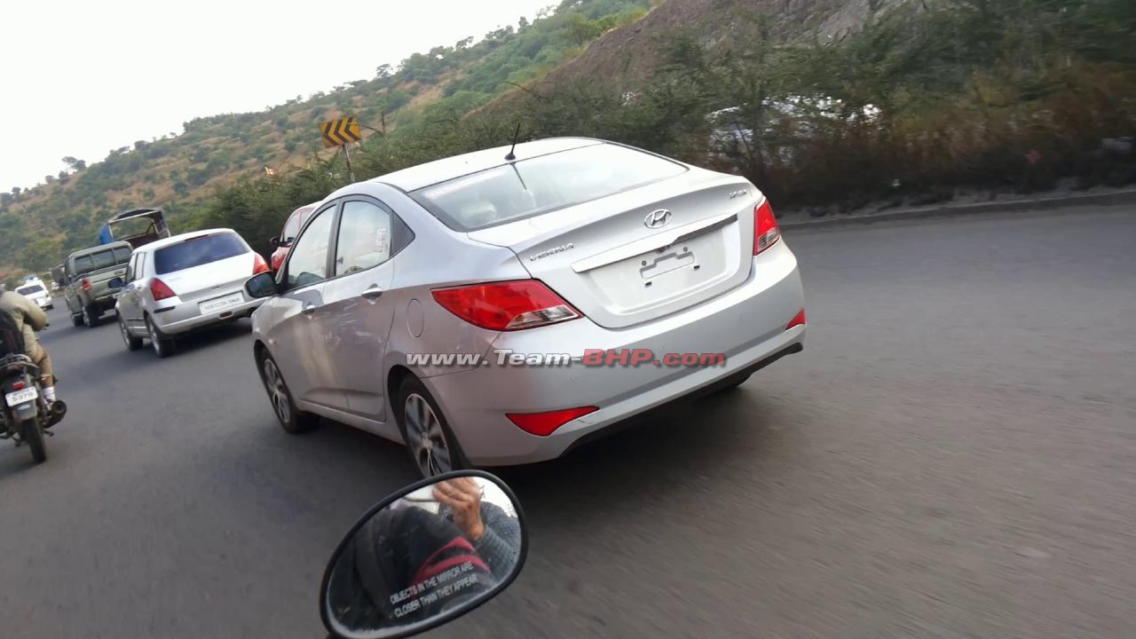 2015-Hyundai-Verna-Undisguised-1.jpg