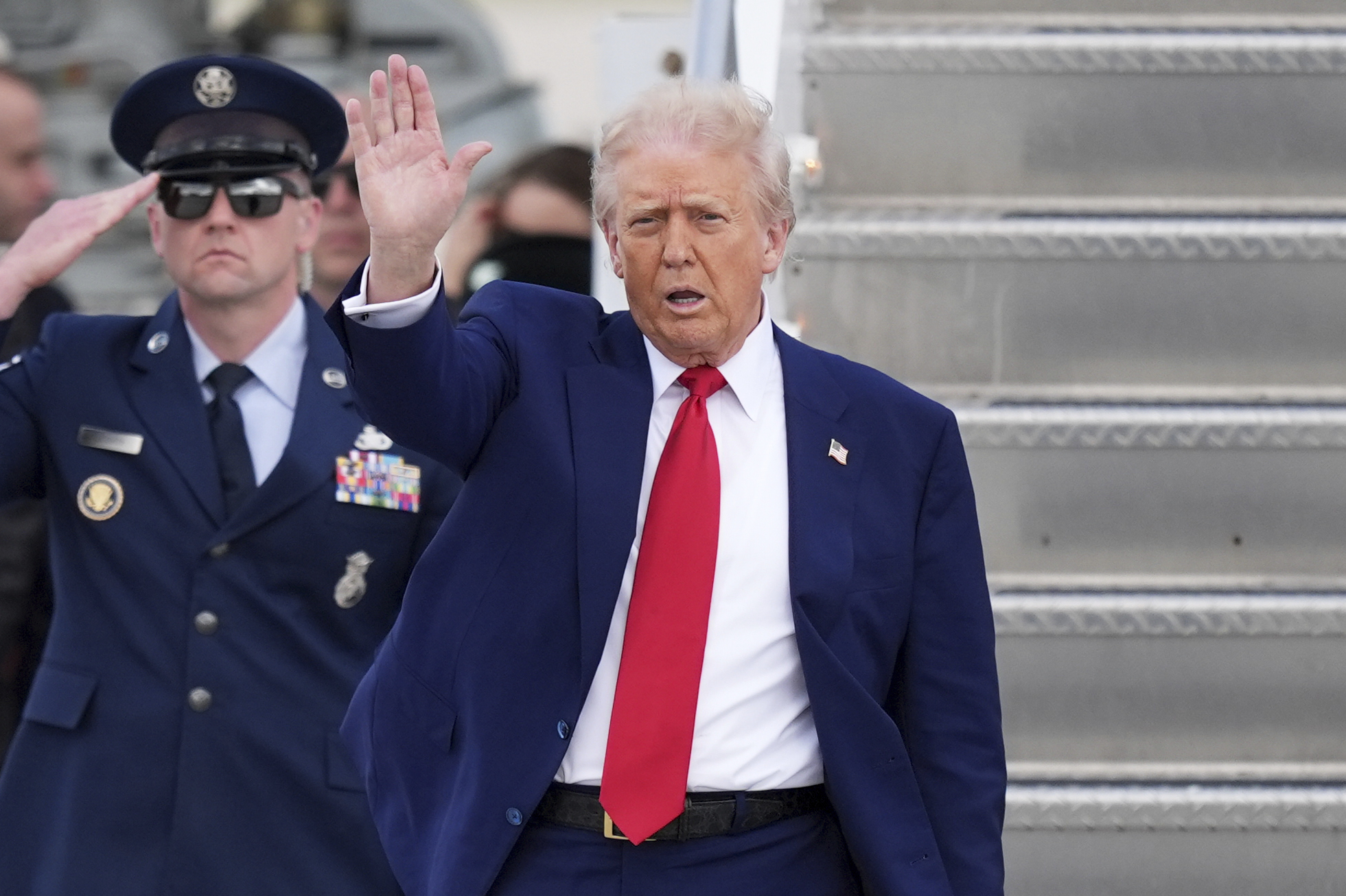 www.newsweek.com