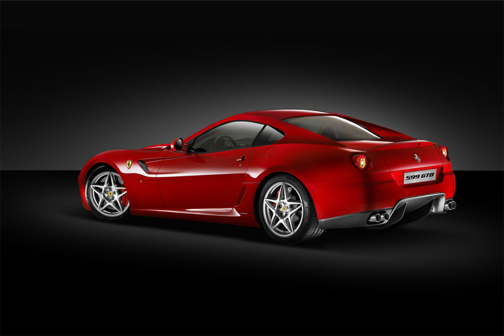 Ferrari-599-GTB-Fiorano-10-lg.jpg