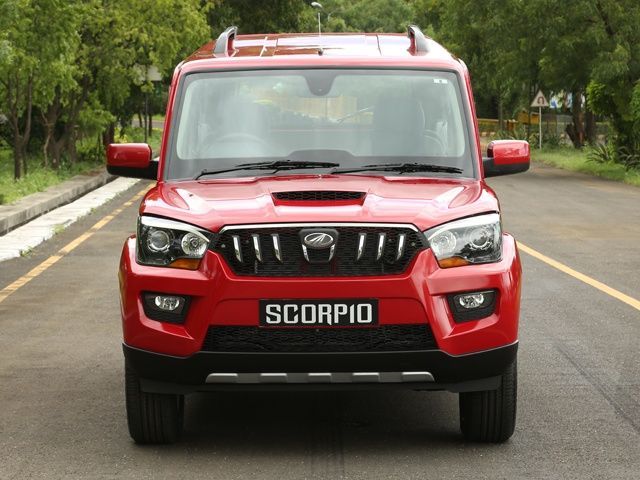 mahindra-scorpio-facelift-diesel-petrol-suv-new-first-drive-review-road-test-2014-zigwheels-18092014-g10_640x480.jpg