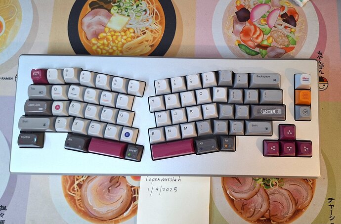 Monsgeek M6-Top.jpg
