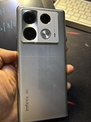 Infinix_Back