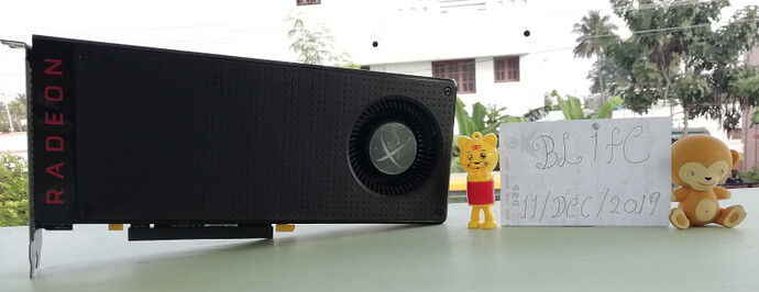 RX480_03_Front.jpg
