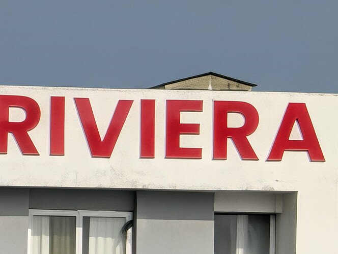 PXL_20251104_094711831.BURST-01