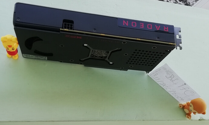 RX480_06_Top.jpg