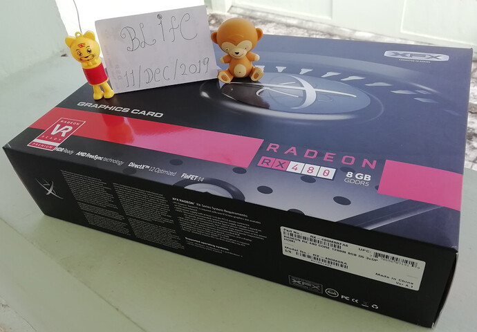 RX480_01_Box.jpg
