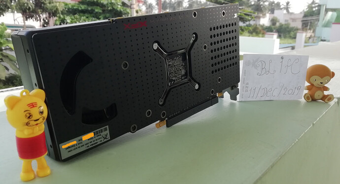 RX480_04_Back.jpg