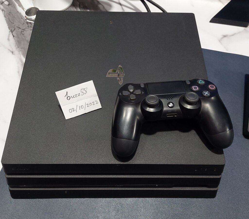 【専用】Pro 1TB CUH Amazon.co.jp: PlayStation 4 Pro グレイシャー・ホワイト 1TB