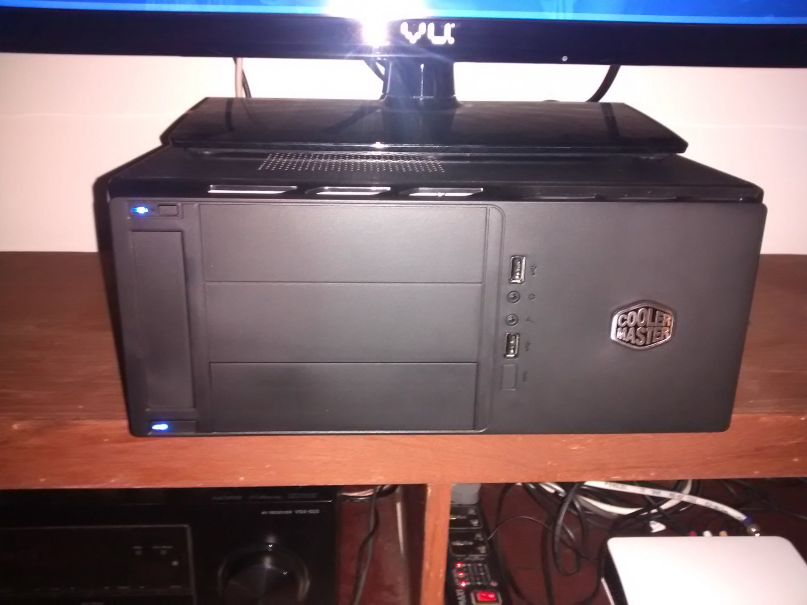 A Cooler Master Elite 361 Cabinet for my HTPC - Reviews and